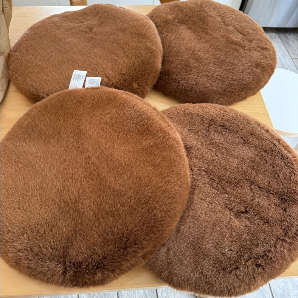 4 H&M round 16” teddy bear faux fur seat cushions